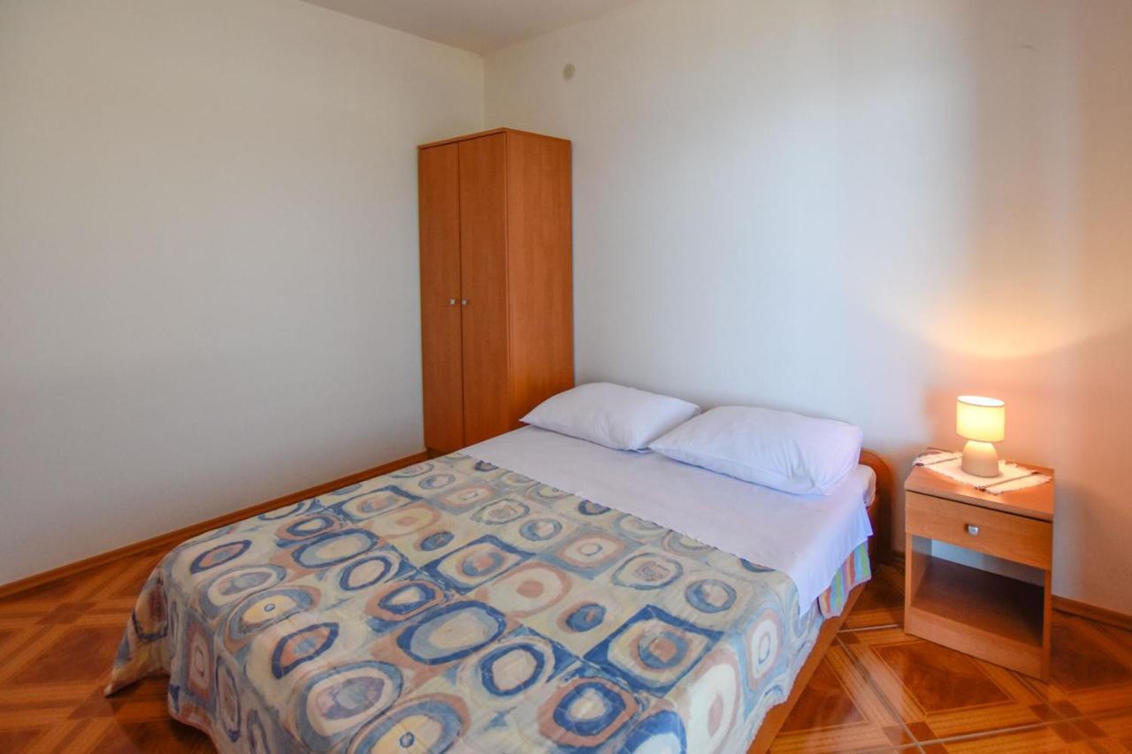 Apartments Marica Sukošan Екстериор снимка