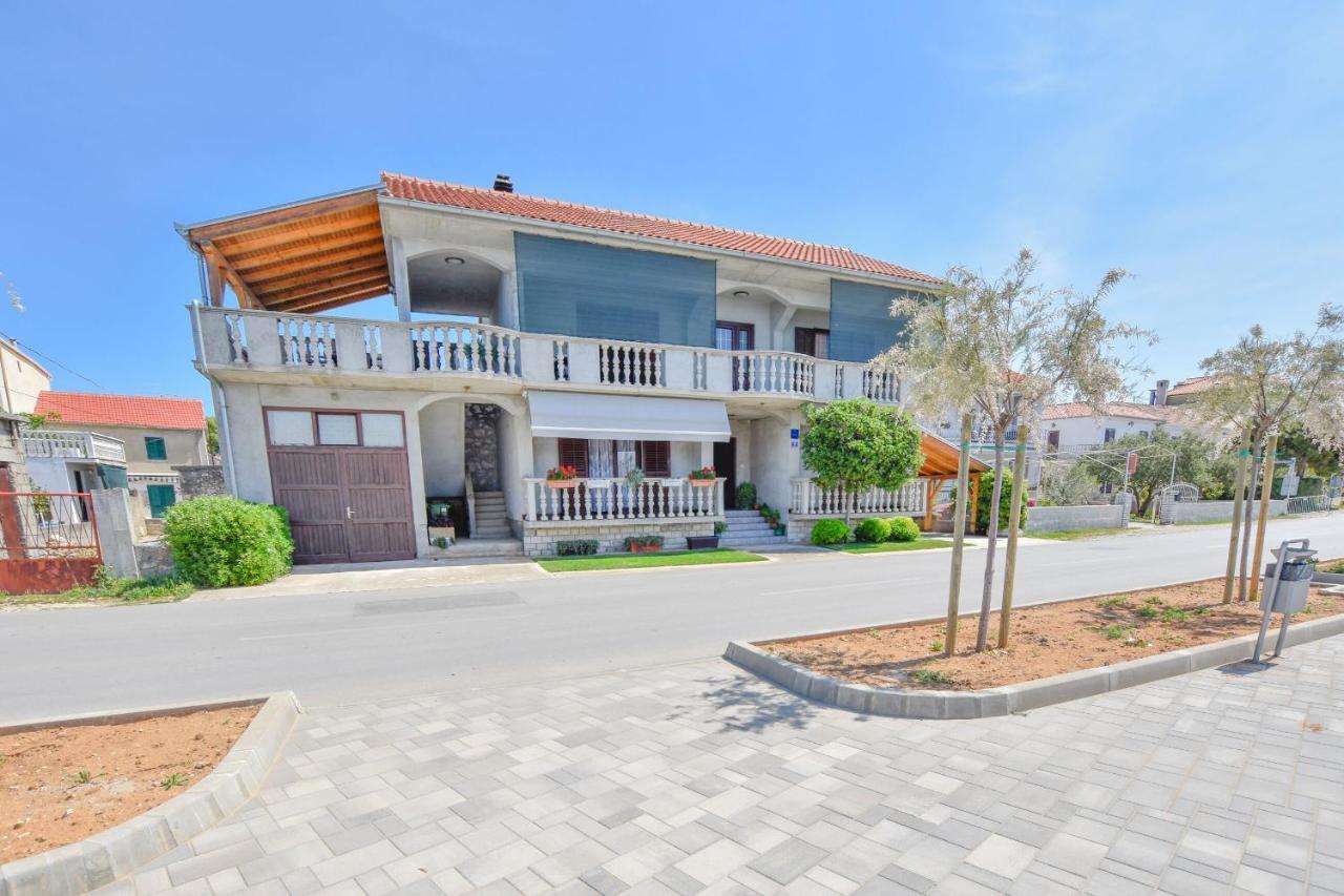 Apartments Marica Sukošan Екстериор снимка